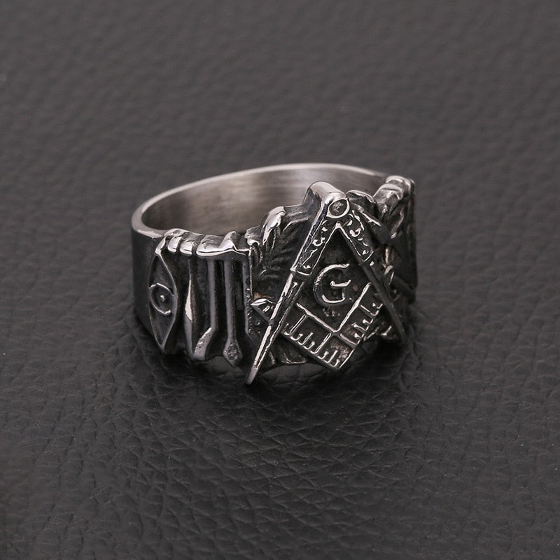 Vintage Metal Square and Compasses Masonic Ring